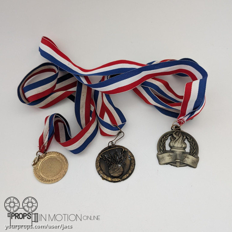 Medals – Spinning Out (2020) – image 1