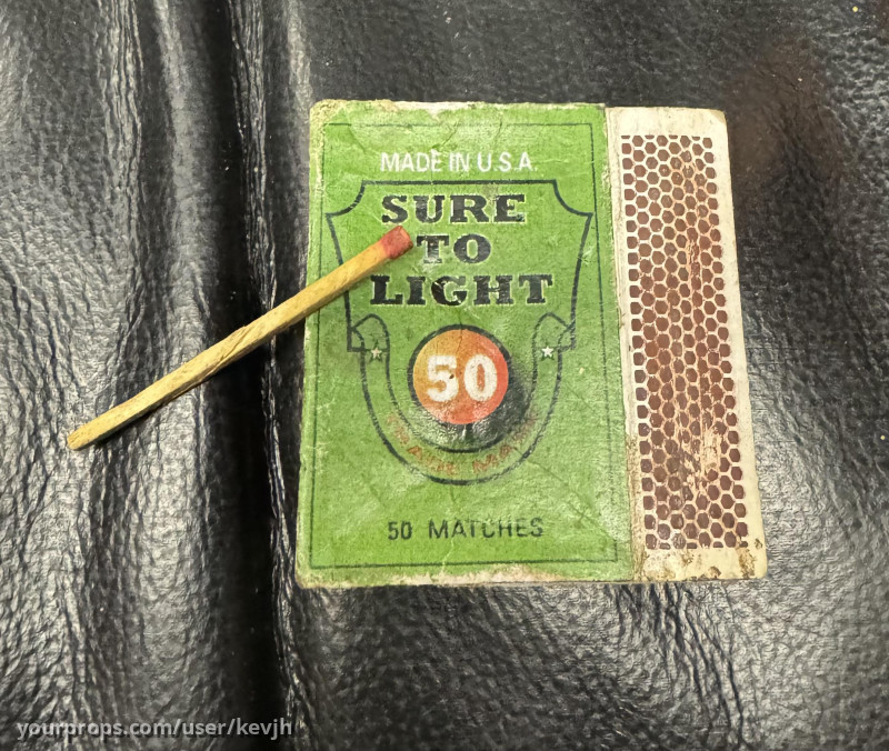 Ash’s  duffel bag items with coa – Ash vs Evil Dead (2015) – image 1
