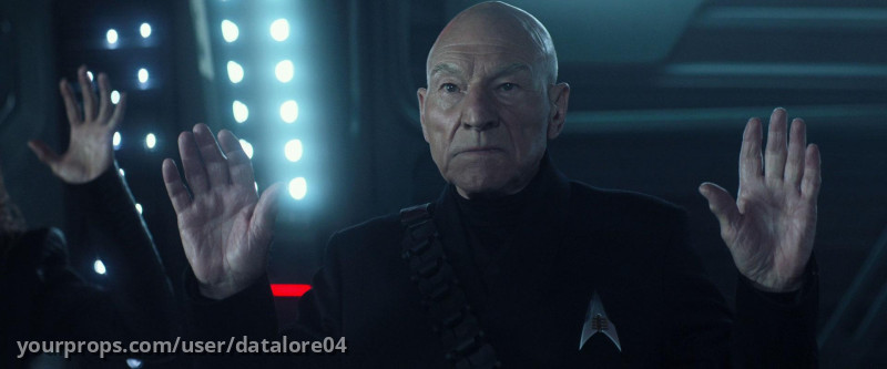 Confederation General Picard Combadge – Star Trek: Picard: The Final Mission (2023) – image 3