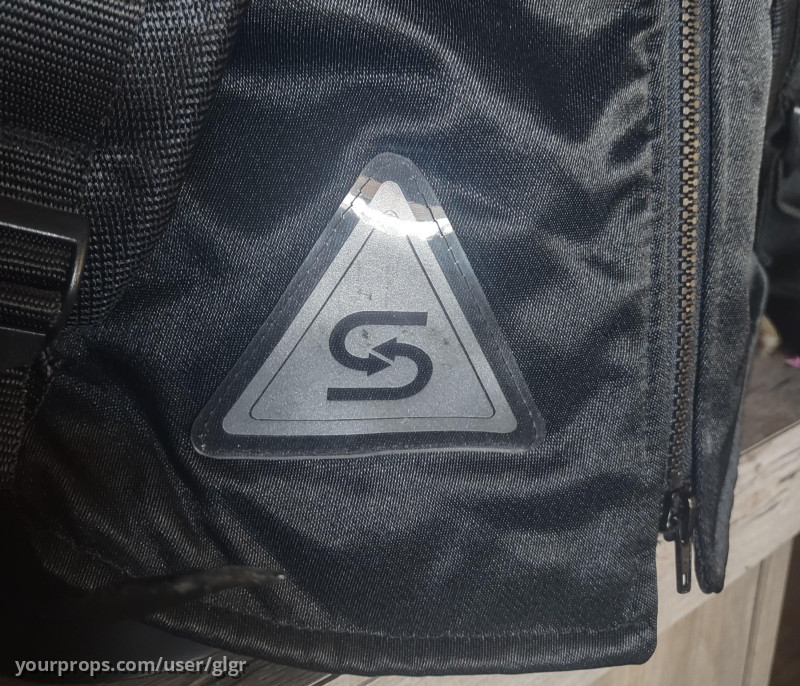 James Shades (Colin Salmon) tactical jacket – Resident Evil (2002) – image 4