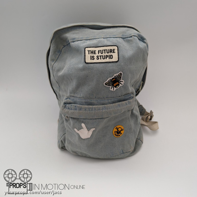 Beth (Marlo Kelly) Bag – Dare Me (2019) – image 1