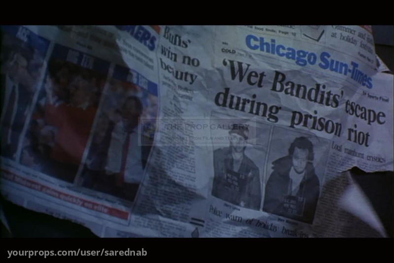 Newspaper – Home Alone 2: Lost in New York (1992) – image 5