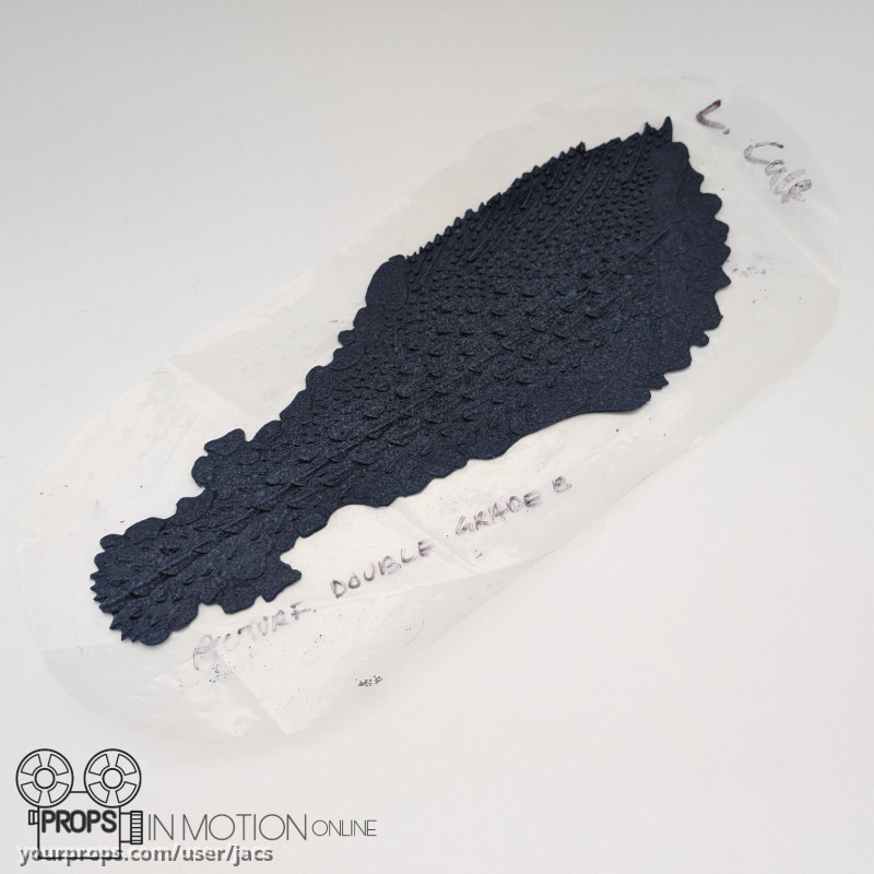 Mystique Leg Appliance – X-Men: First Class (2011) – image 1