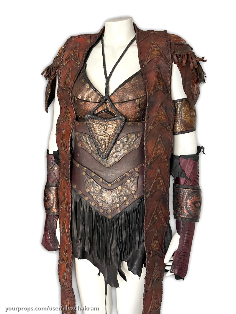 Tira´s costume – Xena: Warrior Princess (1995) – image 1