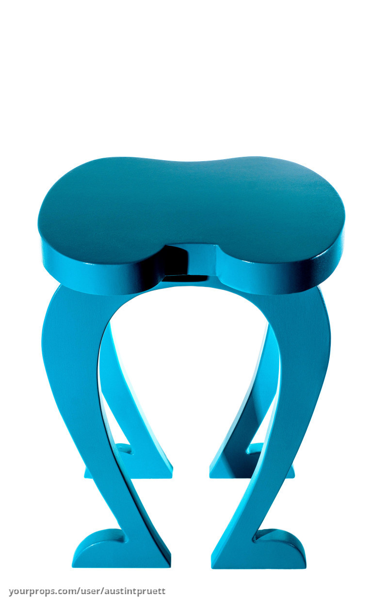 Who Side Accent Table – How the Grinch Stole Christmas (2000) – image 1