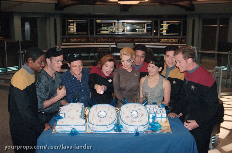 100th Episode Hat – Star Trek: Voyager (1995) – image 3
