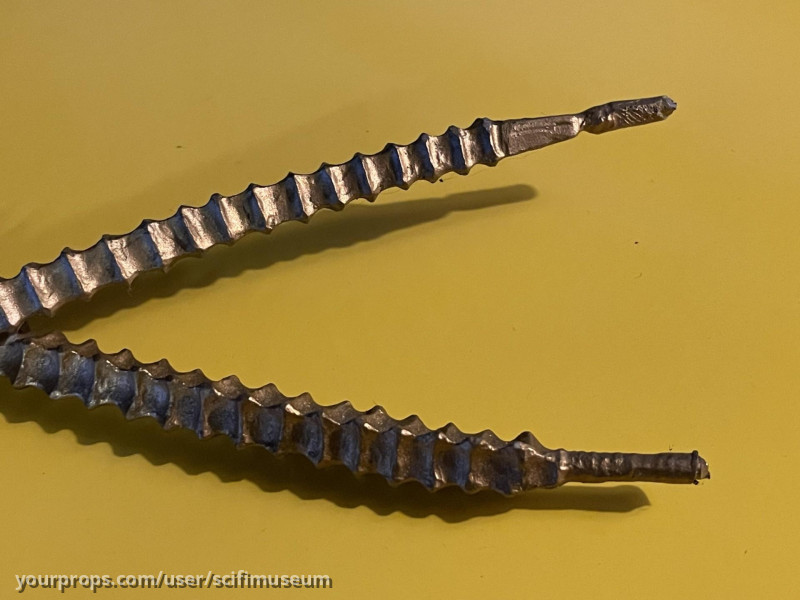 Carl Rudolph Starghers torture tool – The Cell (2000) – image 4