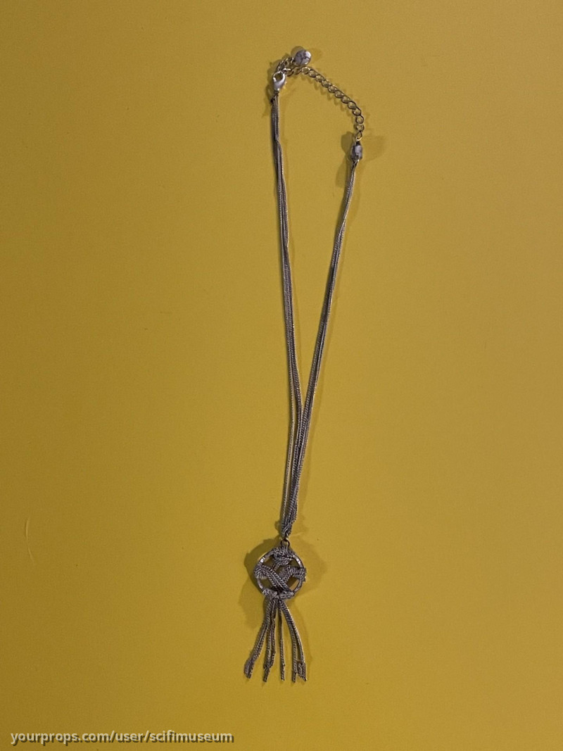 Clarice hero necklace – Caprica (2009) – image 1