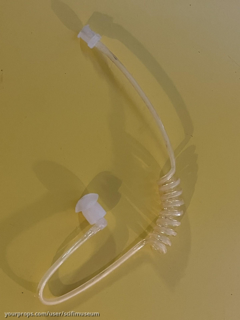Seeker ear piece – The Host (2013) – image 1