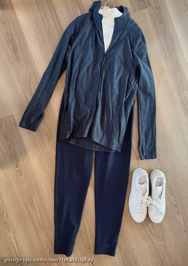 Luther Hargreeves Screen Worn Jogging Suit – The Umbrella Academy (2019) – image 1