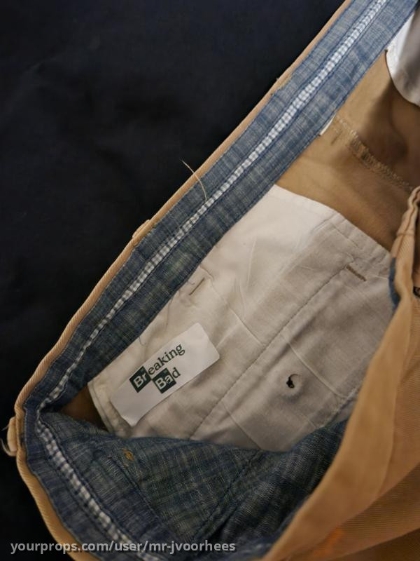 Breaking Bad Walter White Original Screen Used and Worn Khaki Pants Movie Prop – Breaking Bad (2008) – image 5