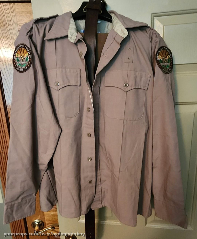 Schwarzenegger sheriff costume – The Last Stand (2013) – image 1