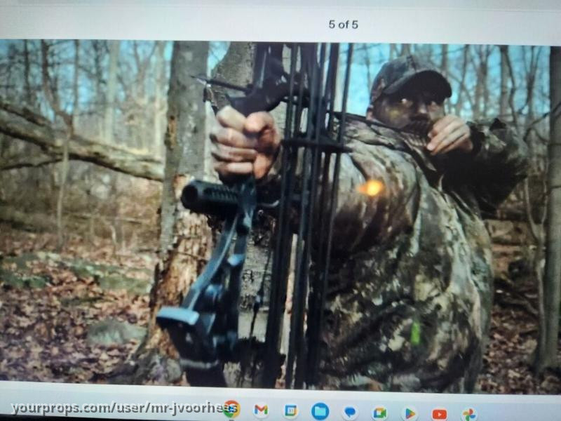 Marvel The Punisher Original Screen Used Long Hunting Arrow Prop – The Punisher (2017) – image 4