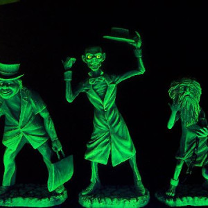 The Hitchhiking Ghosts – The Haunted Mansion (2003)