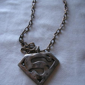 Kara's "EL" Necklace – Smallville (2001)