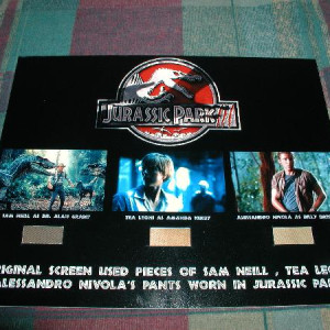 Jurassic Park 3 trio pants swatch – Jurassic Park 3 (2020)