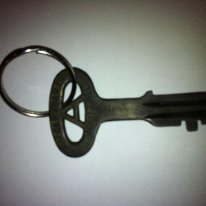 Key to Jake Blues prison Cell – The Blues Brothers (1980)