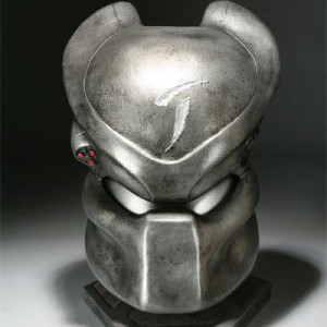 "SCAR" BIO HELMET – Alien vs. Predator (2004)