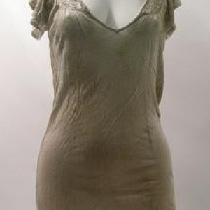 Screen-used female zombie dress – Resident Evil: Afterlife (2010)