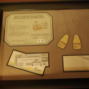 Two Eversun Liner tickets and Visitor tags – Battlestar Galactica (2003)