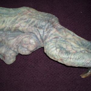 Cave Monster Large Arm – The Cave (2005)