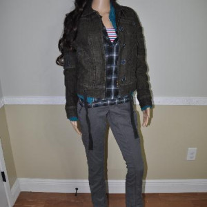 little rock's (abigail breslin) hero costume – Zombieland (2009)
