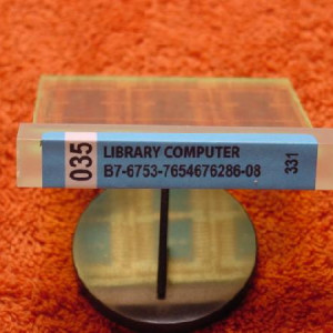 Data chip – Star Trek: Enterprise (2001)
