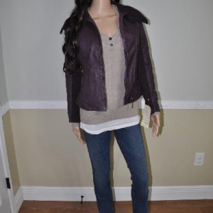 angela's (jennifer carpenter) bloody jacket – Quarantine (2008)