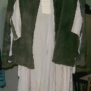 green emerald velvet dress Green Dress Up Knight