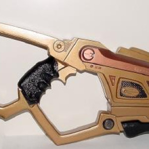Bajoran Rifle – Star Trek: Deep Space Nine (1993)