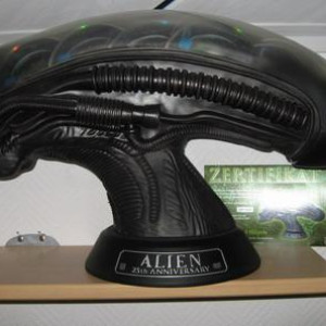 Alien HEAD – Alien (1979)