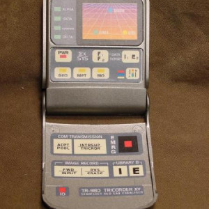 29th Century Tricorder – Star Trek: Voyager (1995)