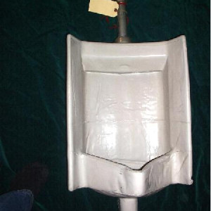 Stunt Urinal – Terminator 3: Rise of the Machines (2003)