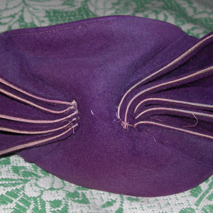 CIRCUS PERFORMERS PURPLE SKULLCAP. – Star Trek: Voyager (1995)