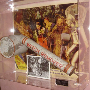 Witch Remover Prop - Wizard of Oz – The Wizard of Oz (1939)