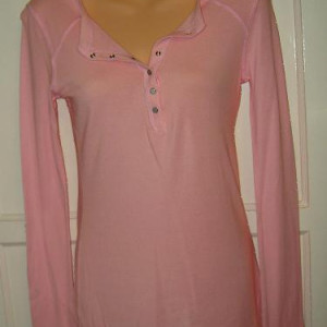 Katie Holmes Pink Crown Jewel Shirt JACK AND JILL – Jack and Jill (2011)