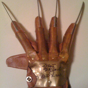Freddy's Glove - signed by Robert Englund – A Nightmare on Elm Street (1984)