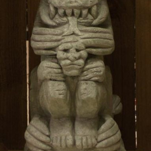 Kothoga Statue from the Mbwun tribe – The Relic (1997)
