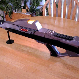 First Contact Phaser Rifle with Modulator – Star Trek: First Contact (1996)