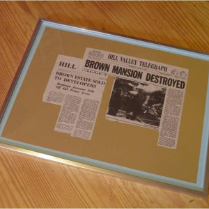 Brown Mansion Destroyed framed newspaper clip replica – Back to the Future (1985)