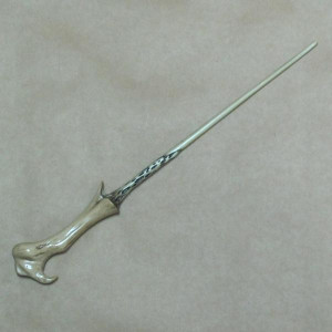 The Wand of Lord Voldemort – Harry Potter and the Sorcerer's Stone (2001)