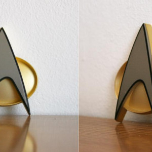 Comm Badge – Star Trek: The Next Generation (1987)