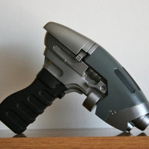 Phase Pistol – Star Trek: Enterprise (2001)