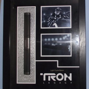 Stunt Light Cycle Baton – Tron: Legacy (2010)