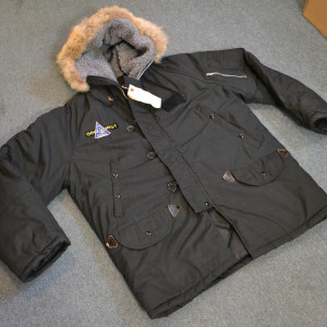 Seaquest DSV Crew Arctic Snow Jacket – SeaQuest 2032 (1993)