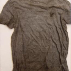 Ben Mason's (Connor Jessup) T-Shirt – Falling Skies (2011)