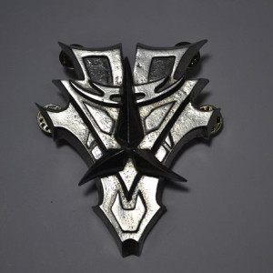Worf Metal Baldric Emblems – Star Trek: Deep Space Nine (1993)