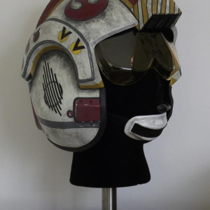 Luke's Red Five X-Wing Pilot Helmet – Star Wars: Episode IV - A New Hope (1977)