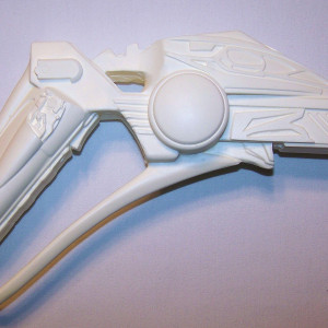 Original Vacuum Cast Hirogen Energy Pistol – Star Trek: Voyager (1995)