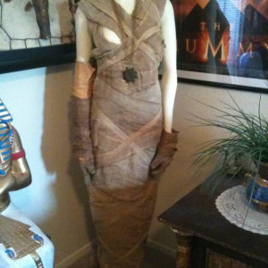Original mummy wrap costume – The Mummy (1999)